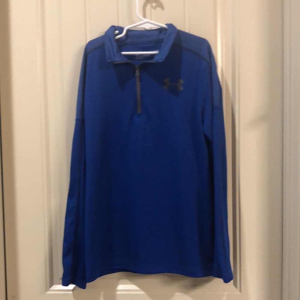 Youth Large dry fit Under Armour Blue